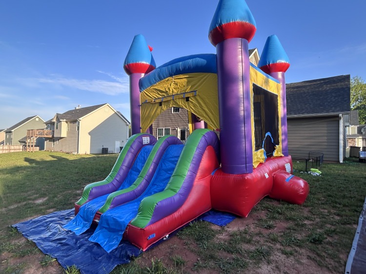 JELLYBEAN CASTLE COMBO WITH DOUBLE SLIDES (DRY)