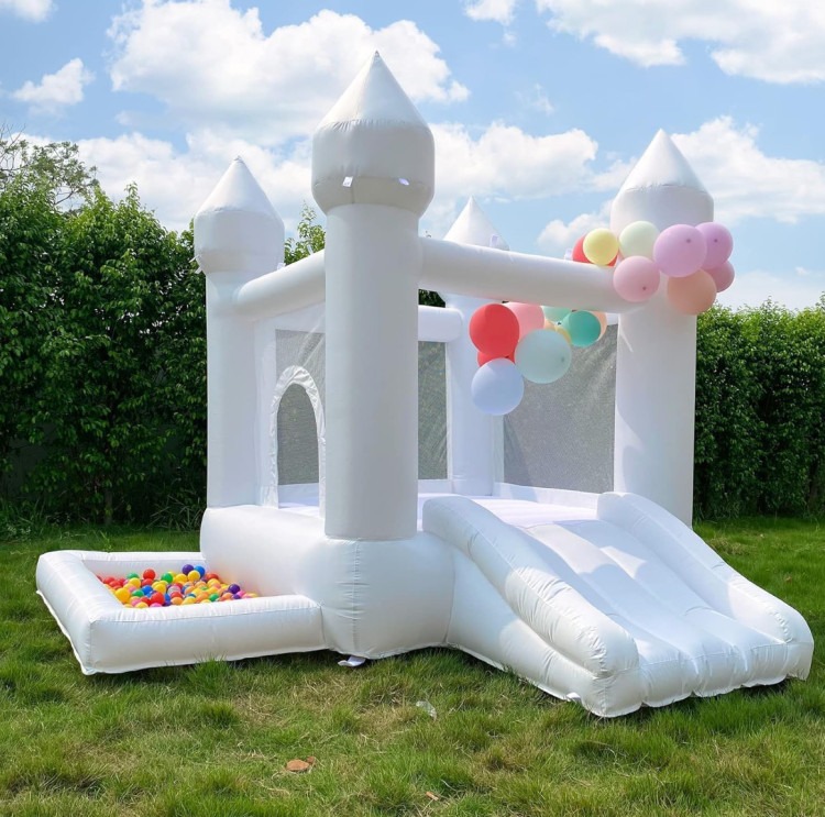 6x6 White Castle with Slide & Ball Pit