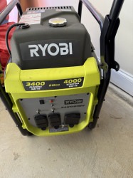 4000-WATT PORTABLE GASOLINE INVERTER GENERATOR